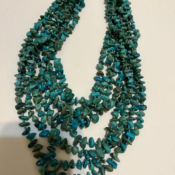 Turquoise Beaded Necklace - Picture 6 of 6